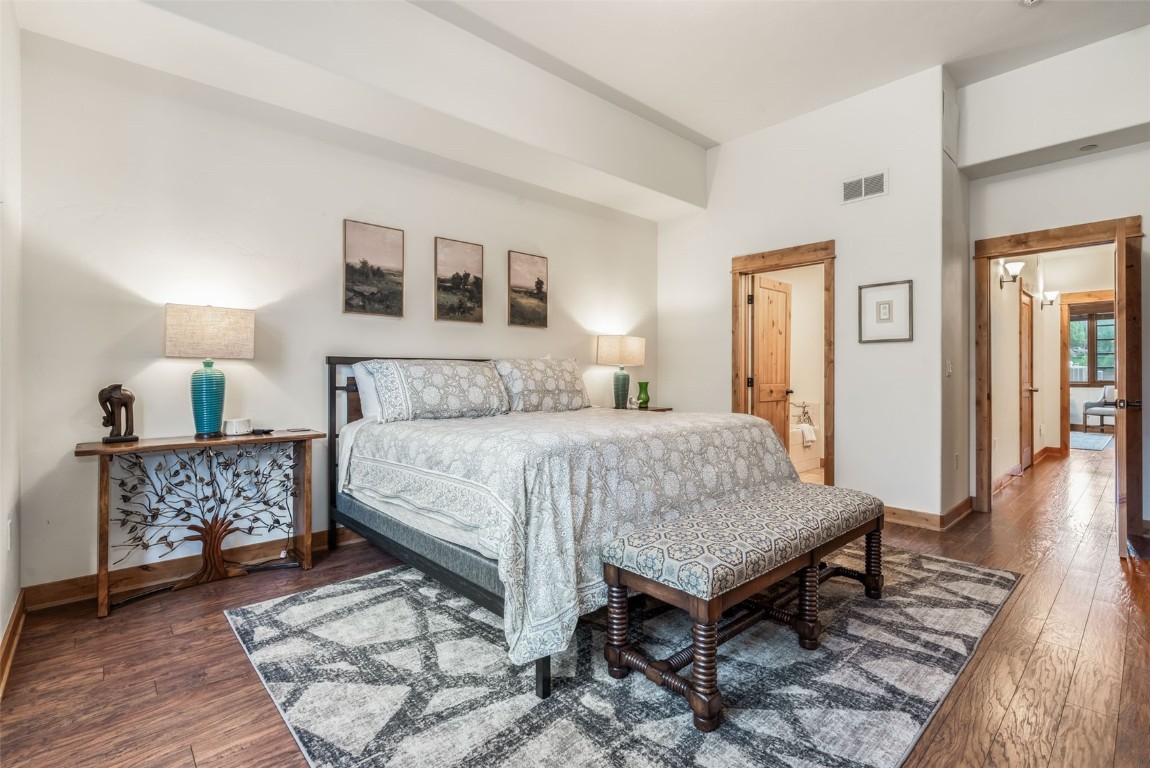 1110 Yampa STREET R8