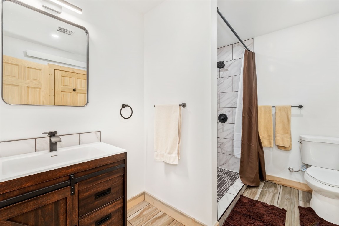 33529 Seneca TRAIL
