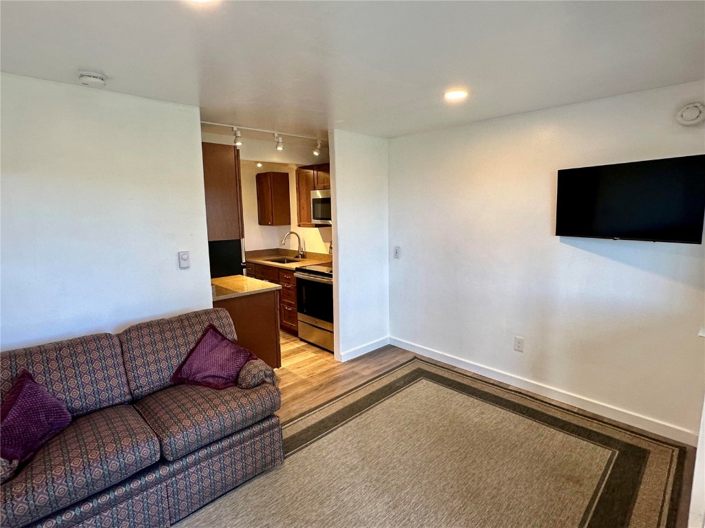 3295 Apres Ski WAY A3