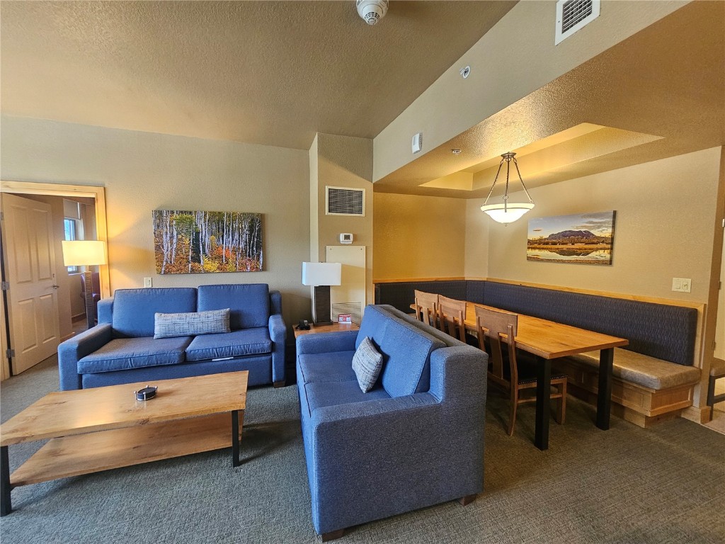 2300 Mount Werner CIRCLE 536/537