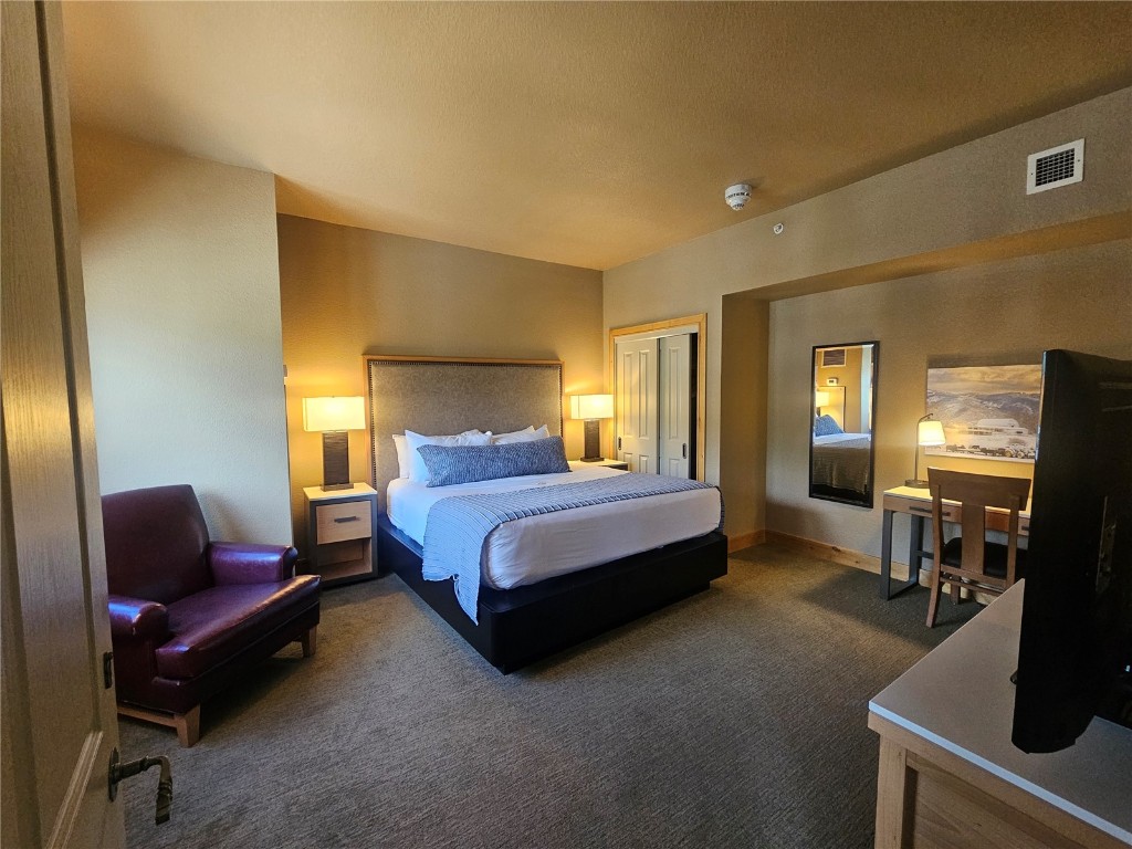 2300 Mount Werner CIRCLE 536/537
