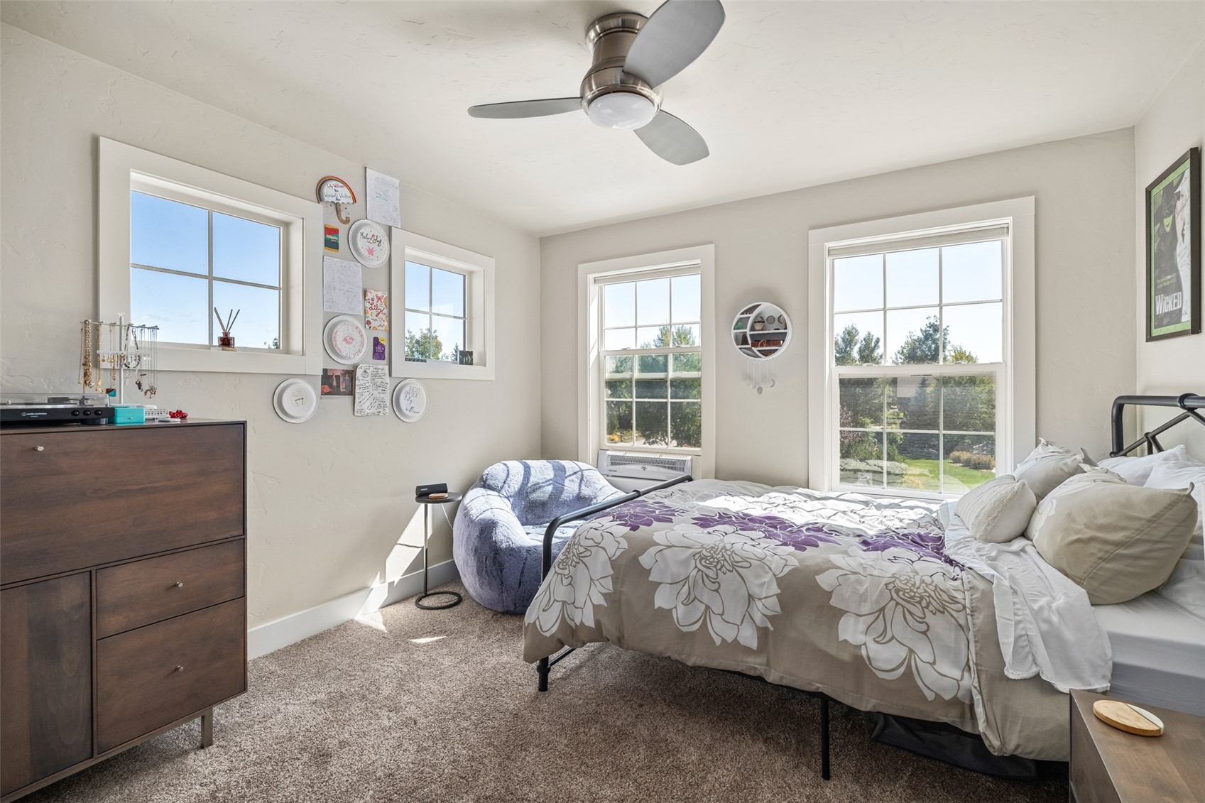 27409 Winchester COURT