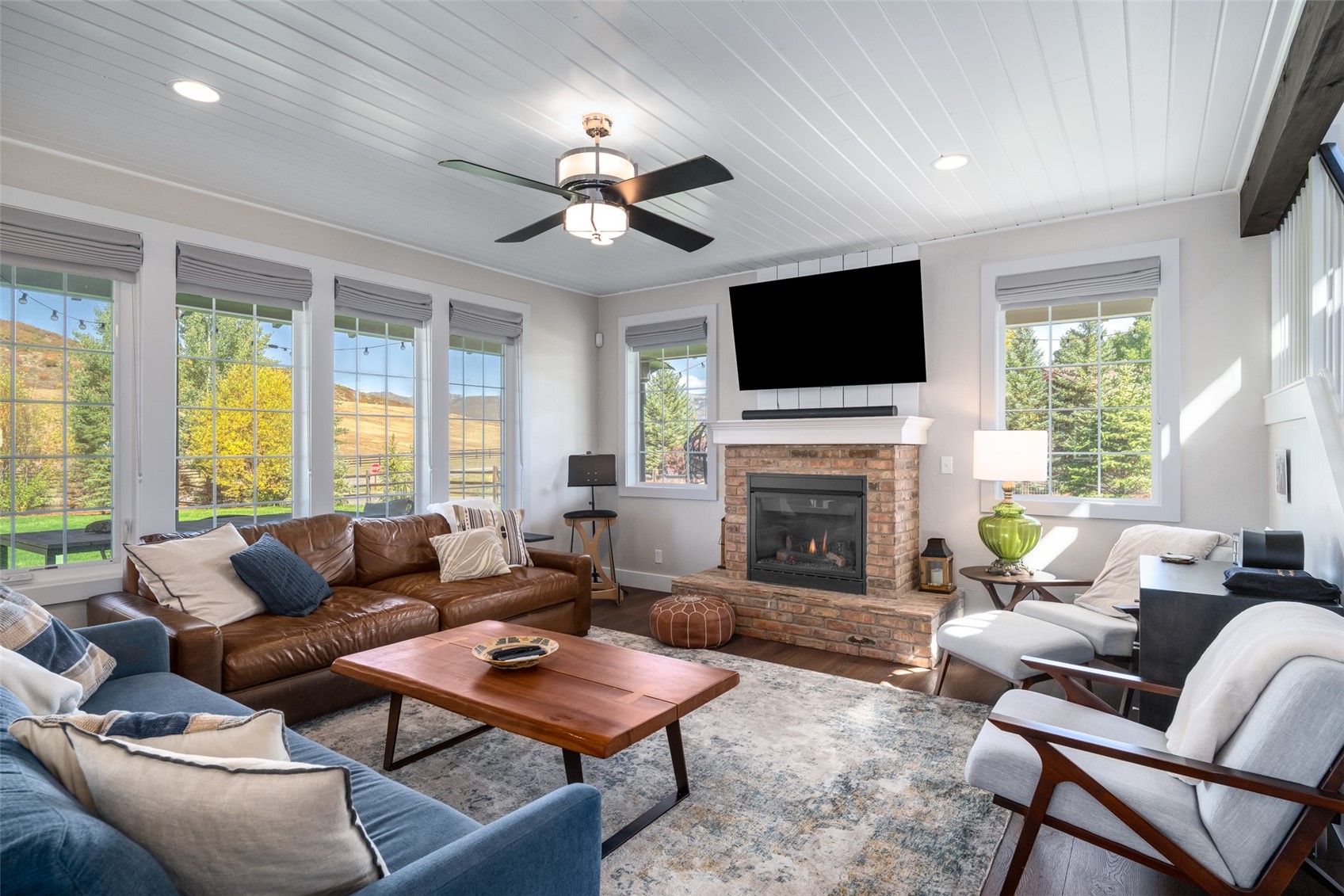 27409 Winchester COURT