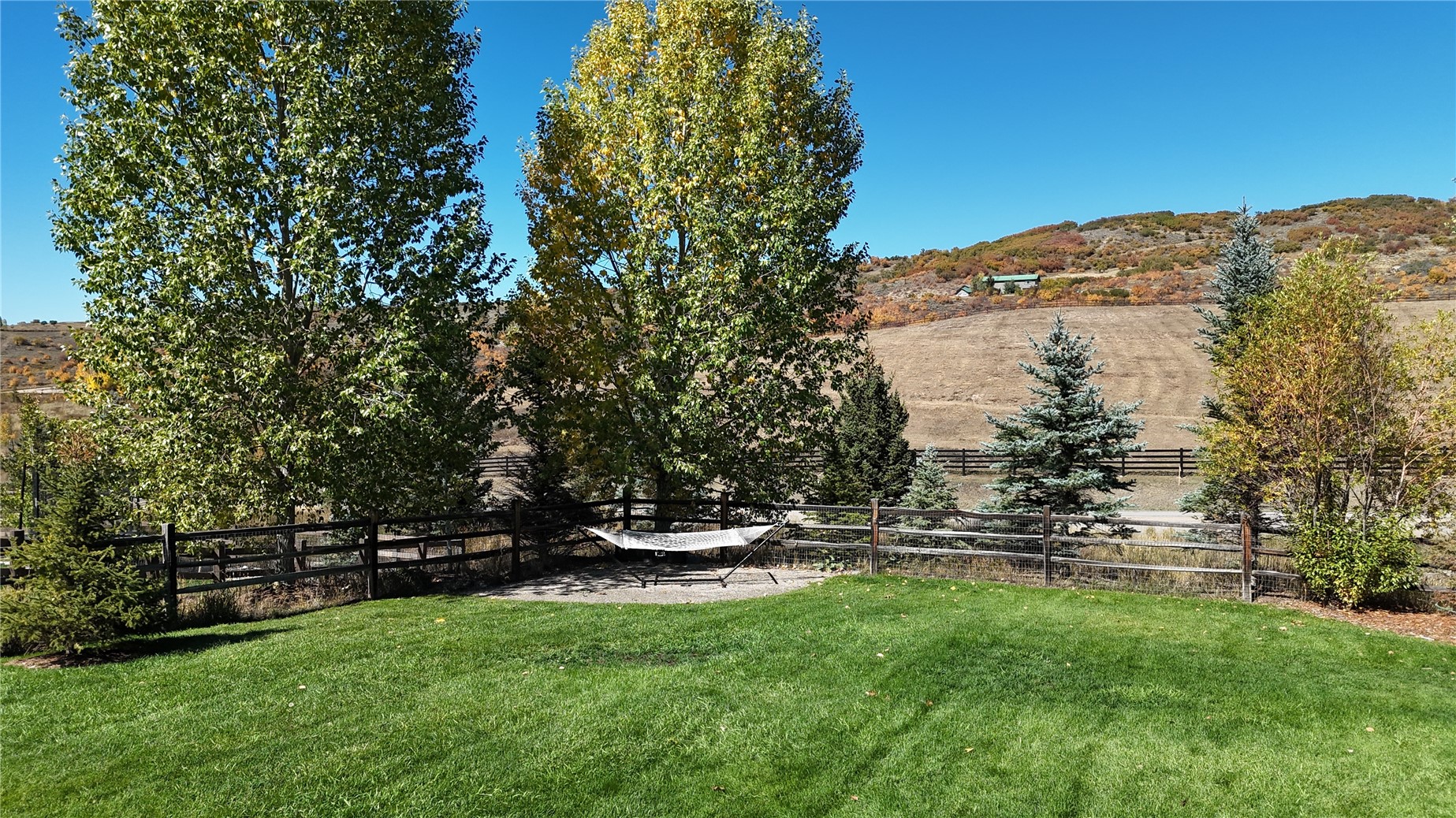 27409 Winchester COURT