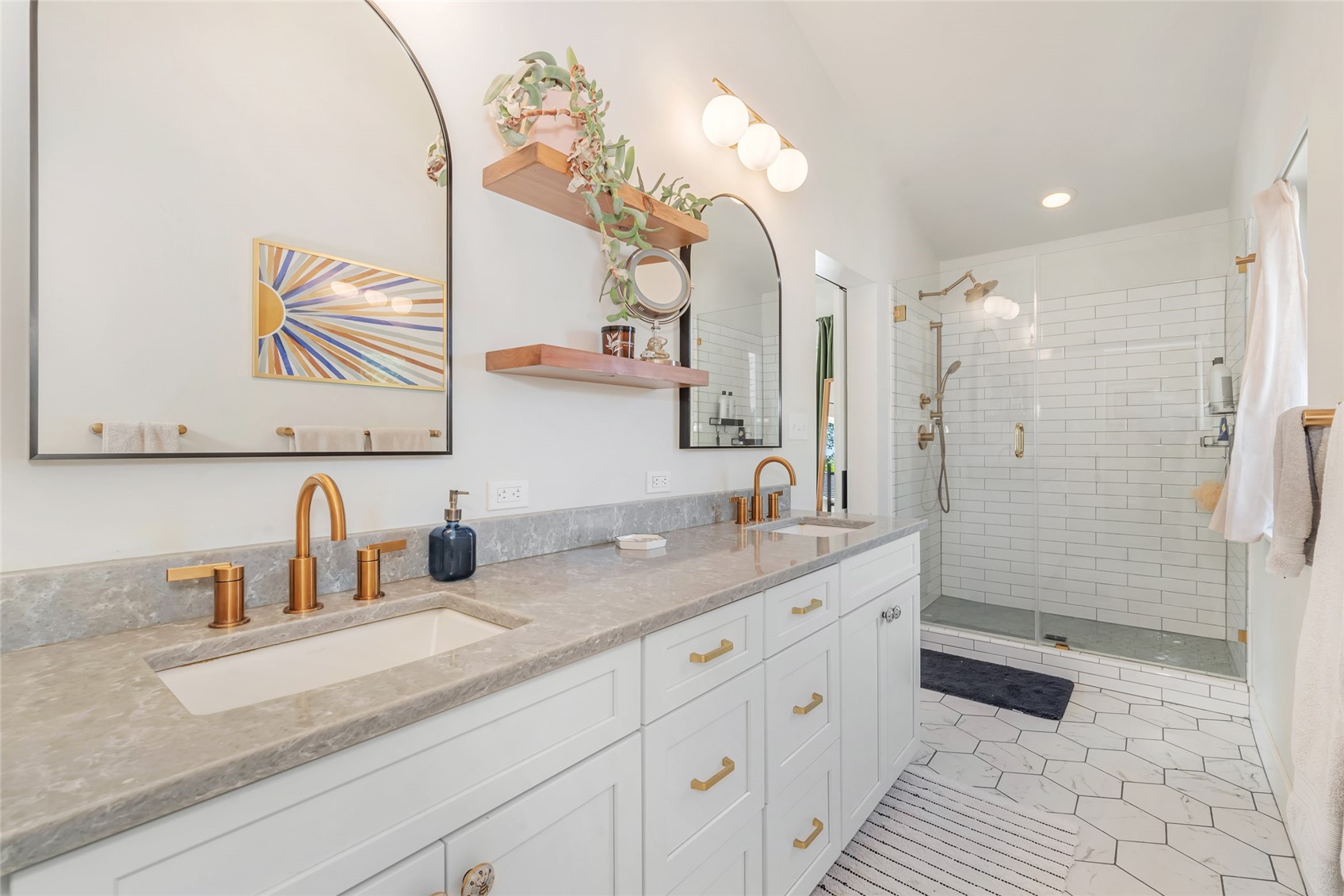 124 N 3rd STREET