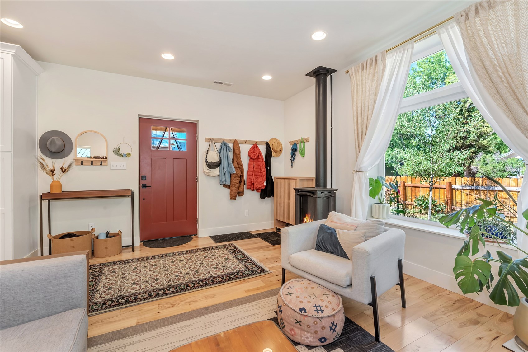 124 N 3rd STREET