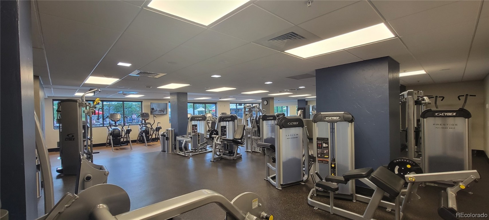 2300 Mount Werner CIRCLE 243
