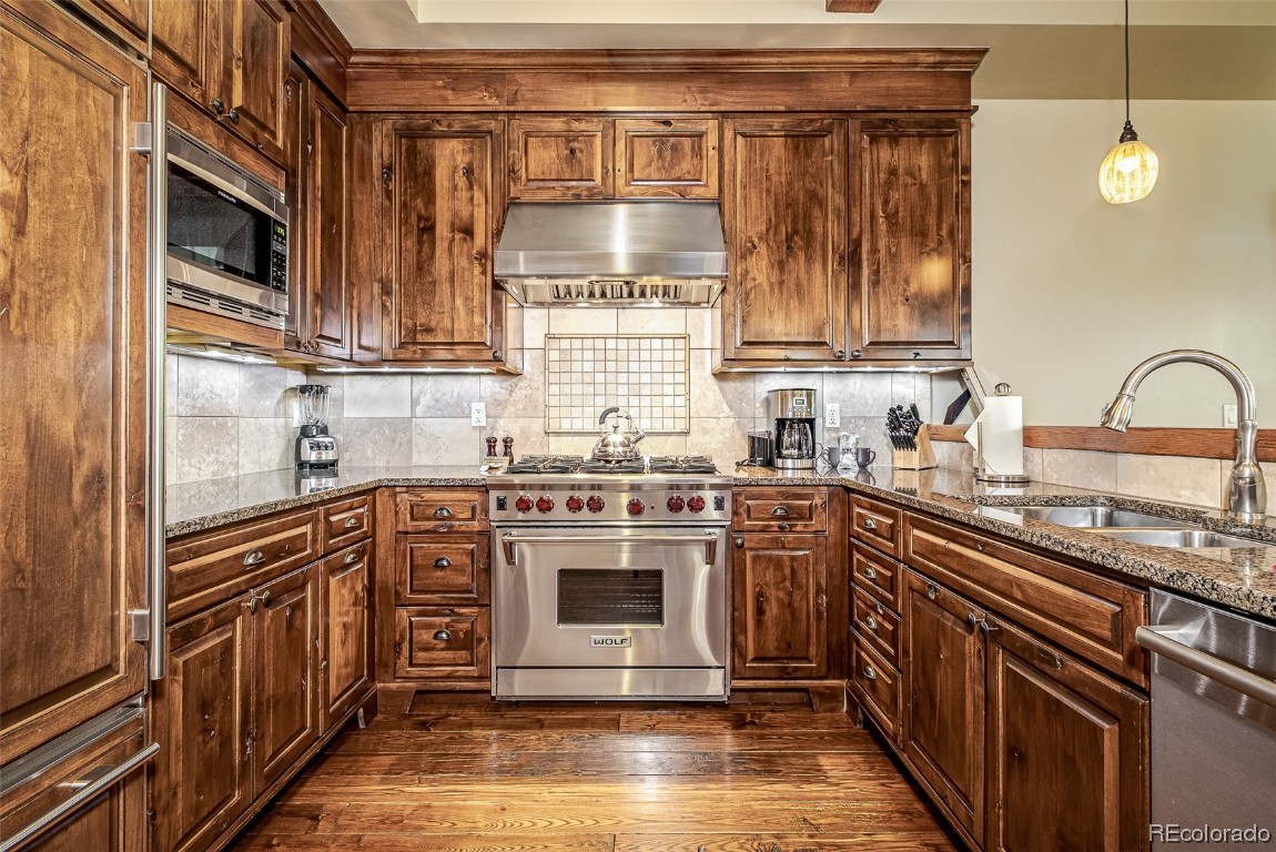 1331 Turning Leaf COURT