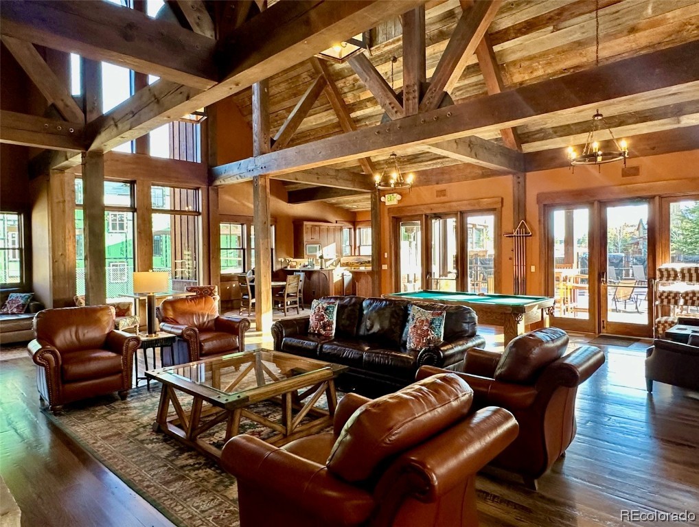 1331 Turning Leaf COURT