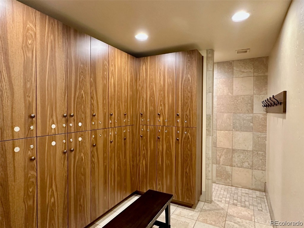 1331 Turning Leaf COURT