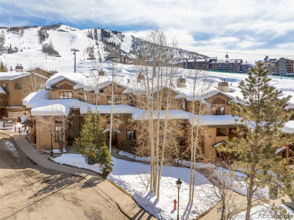 2085 Ski Time Square DRIVE 124