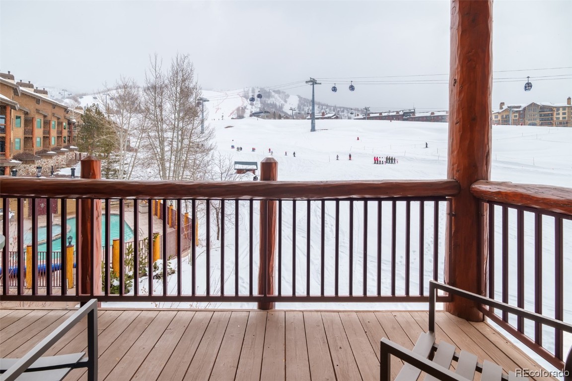 2085 Ski Time Square DRIVE 124