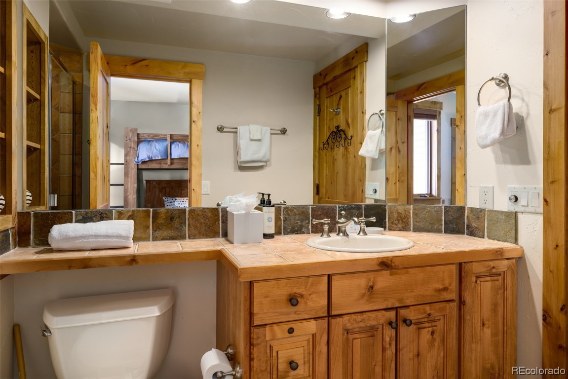 2085 Ski Time Square DRIVE 124