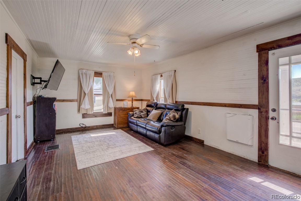 21513 State Highway 131