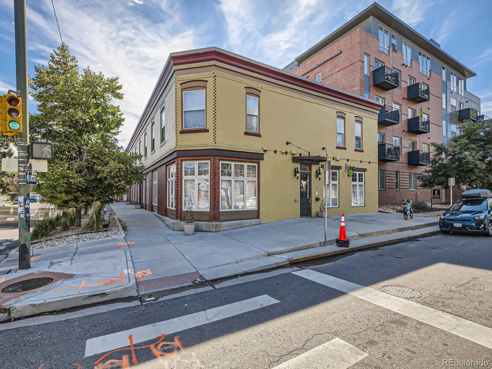 800 E 18th Avenue Unit: 208
