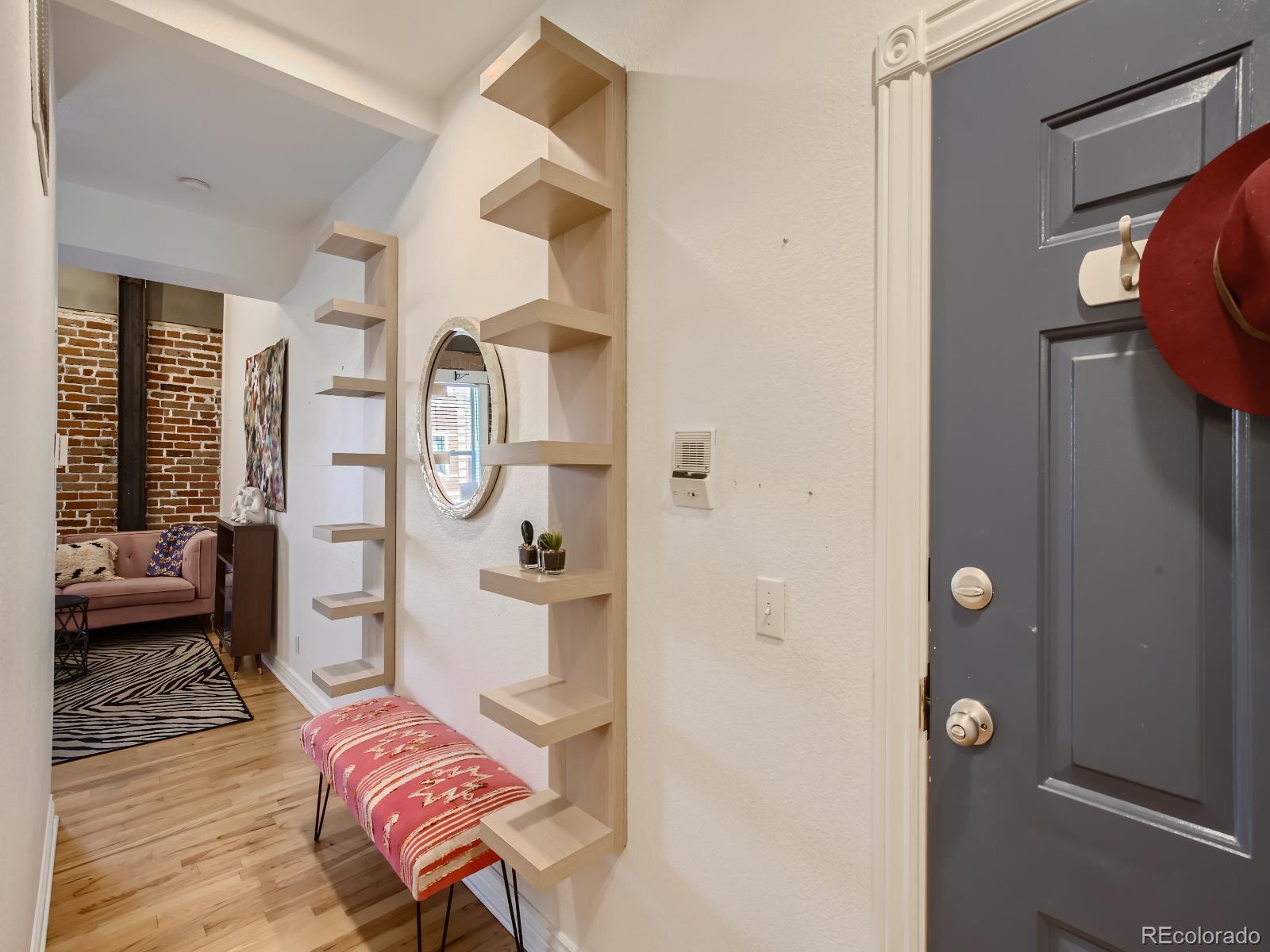 800 E 18th Avenue Unit: 208