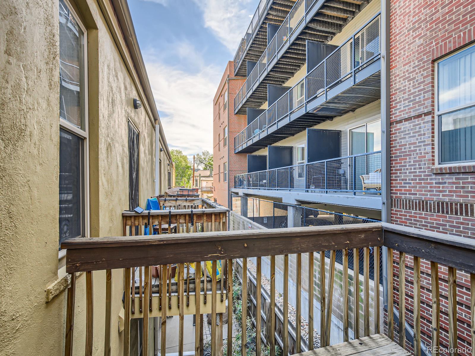 800 E 18th Avenue Unit: 208