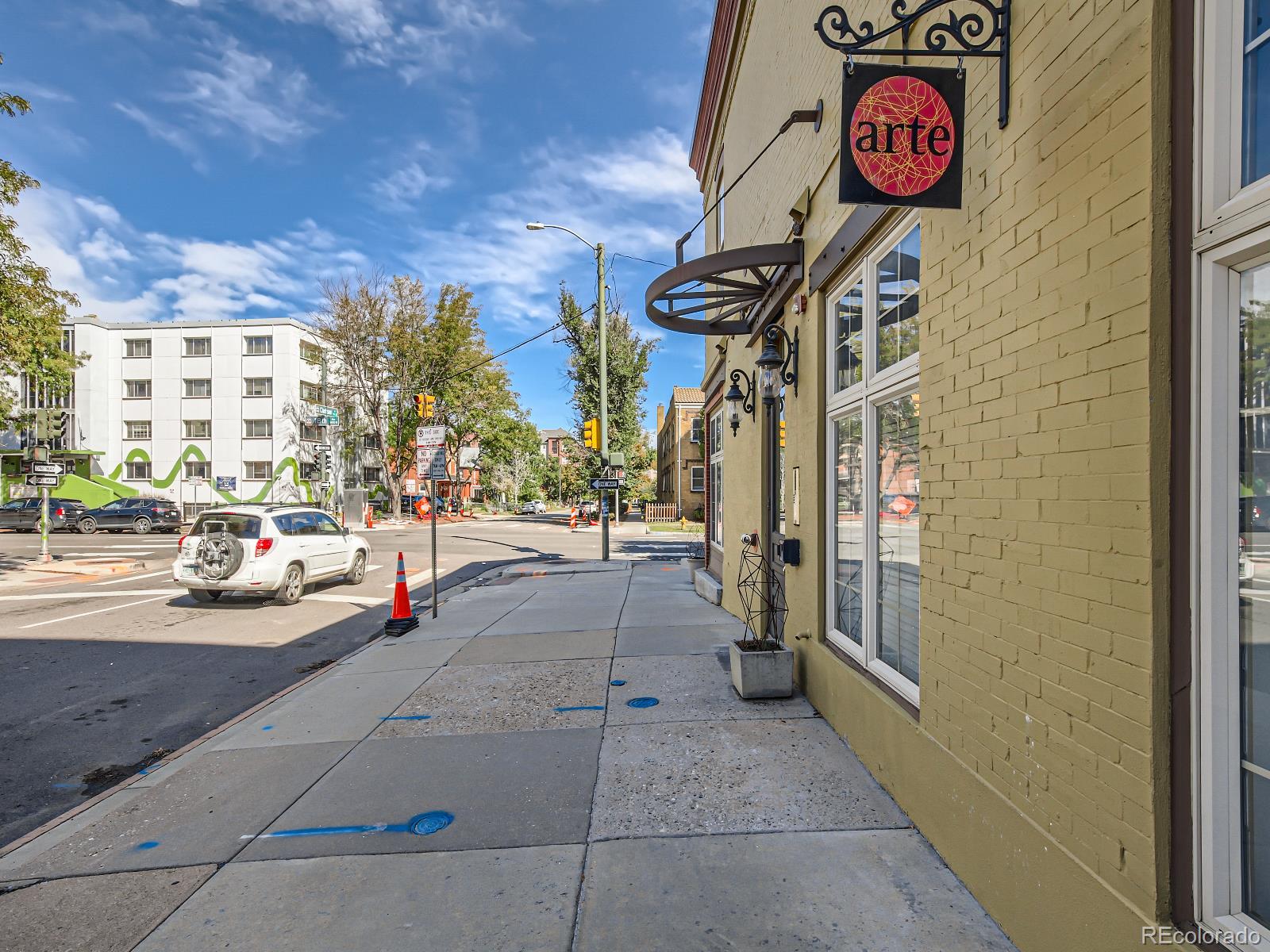 800 E 18th Avenue Unit: 208