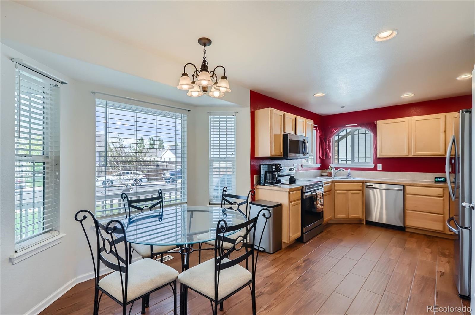 3810 Longhorn Lane