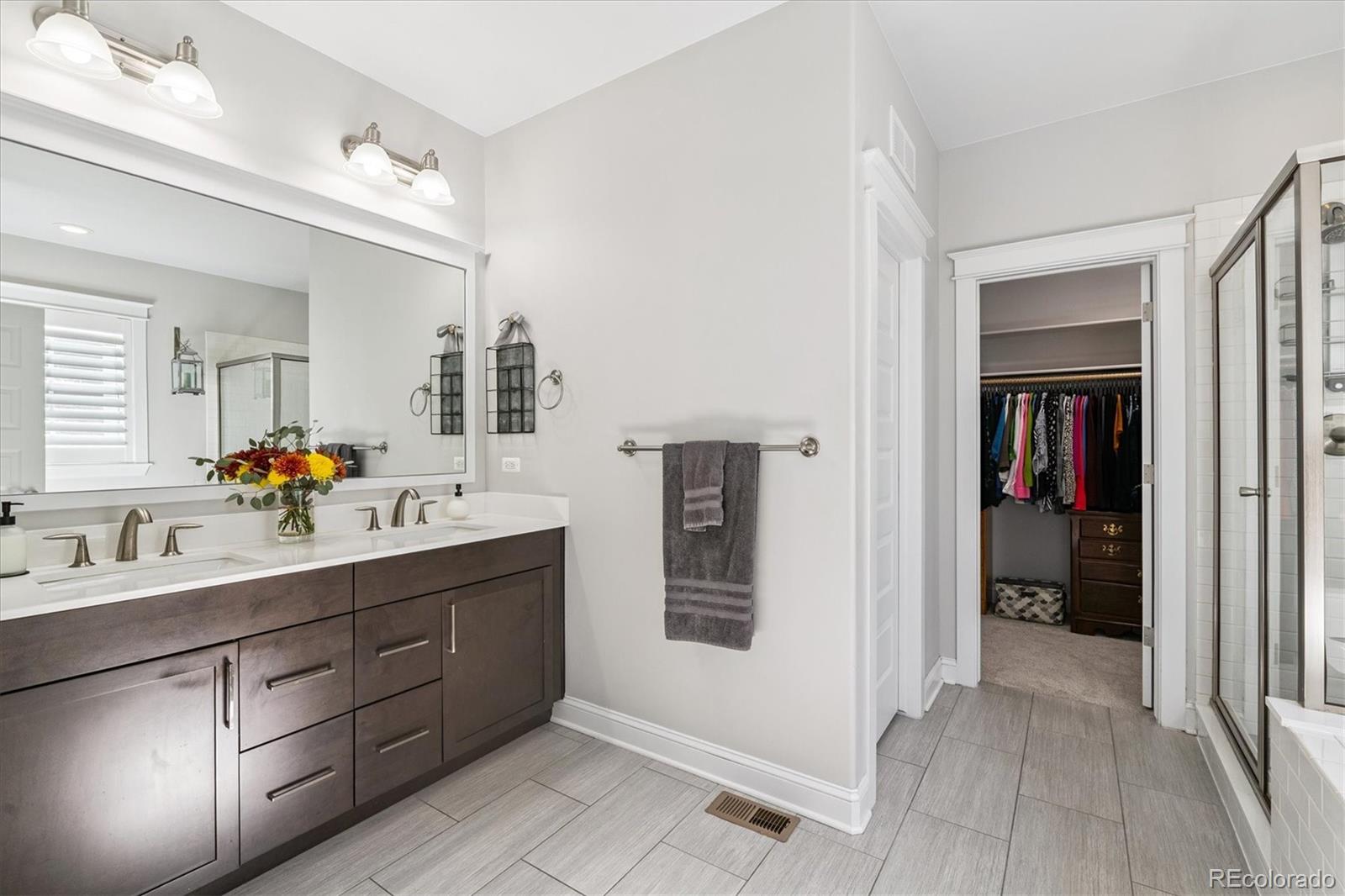 5497 N Xanthia Court