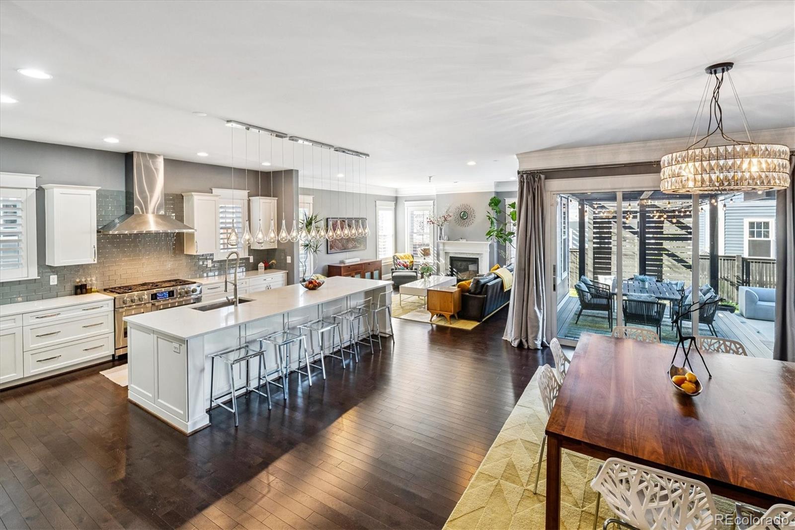 5497 N Xanthia Court