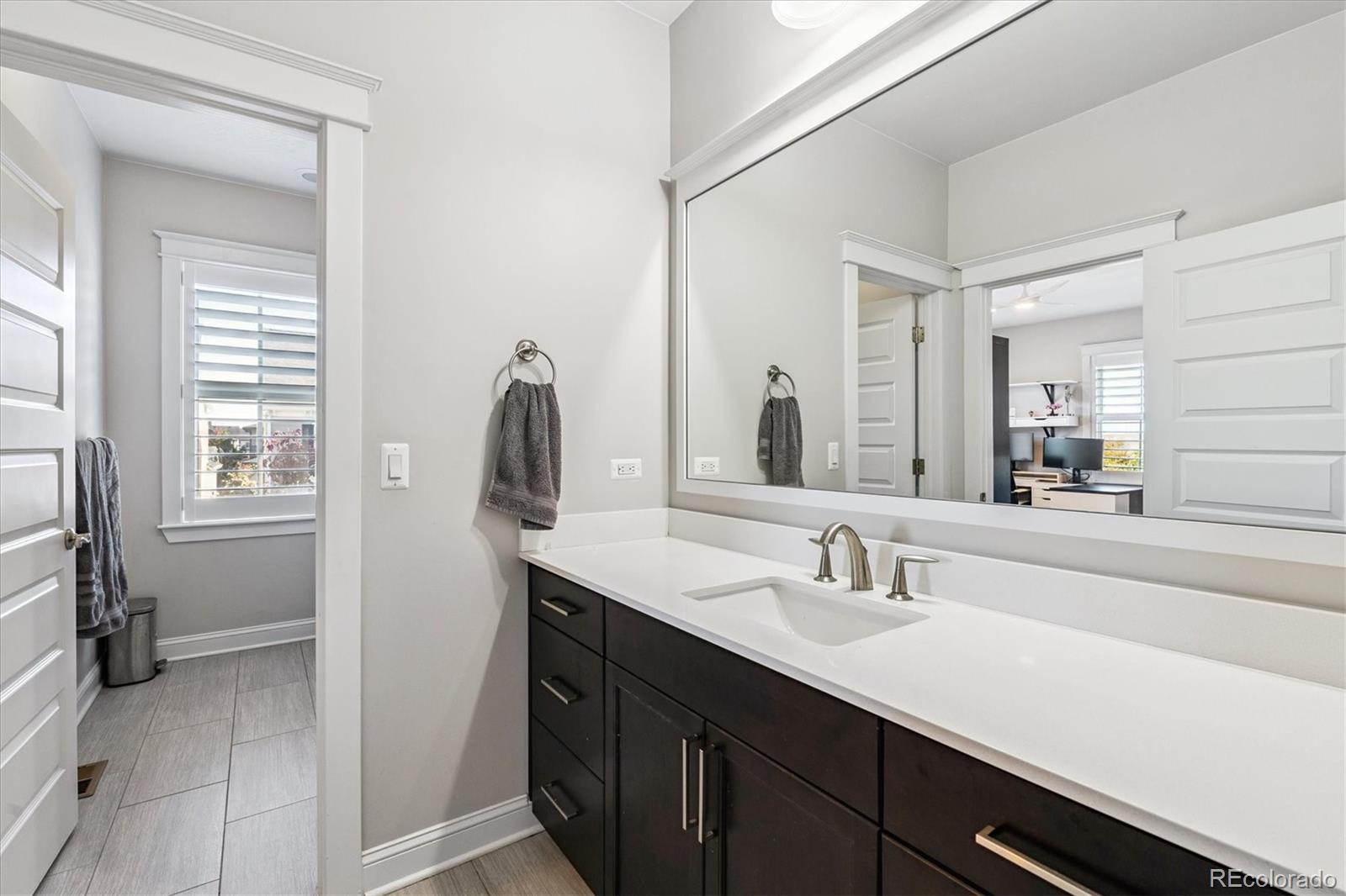 5497 N Xanthia Court