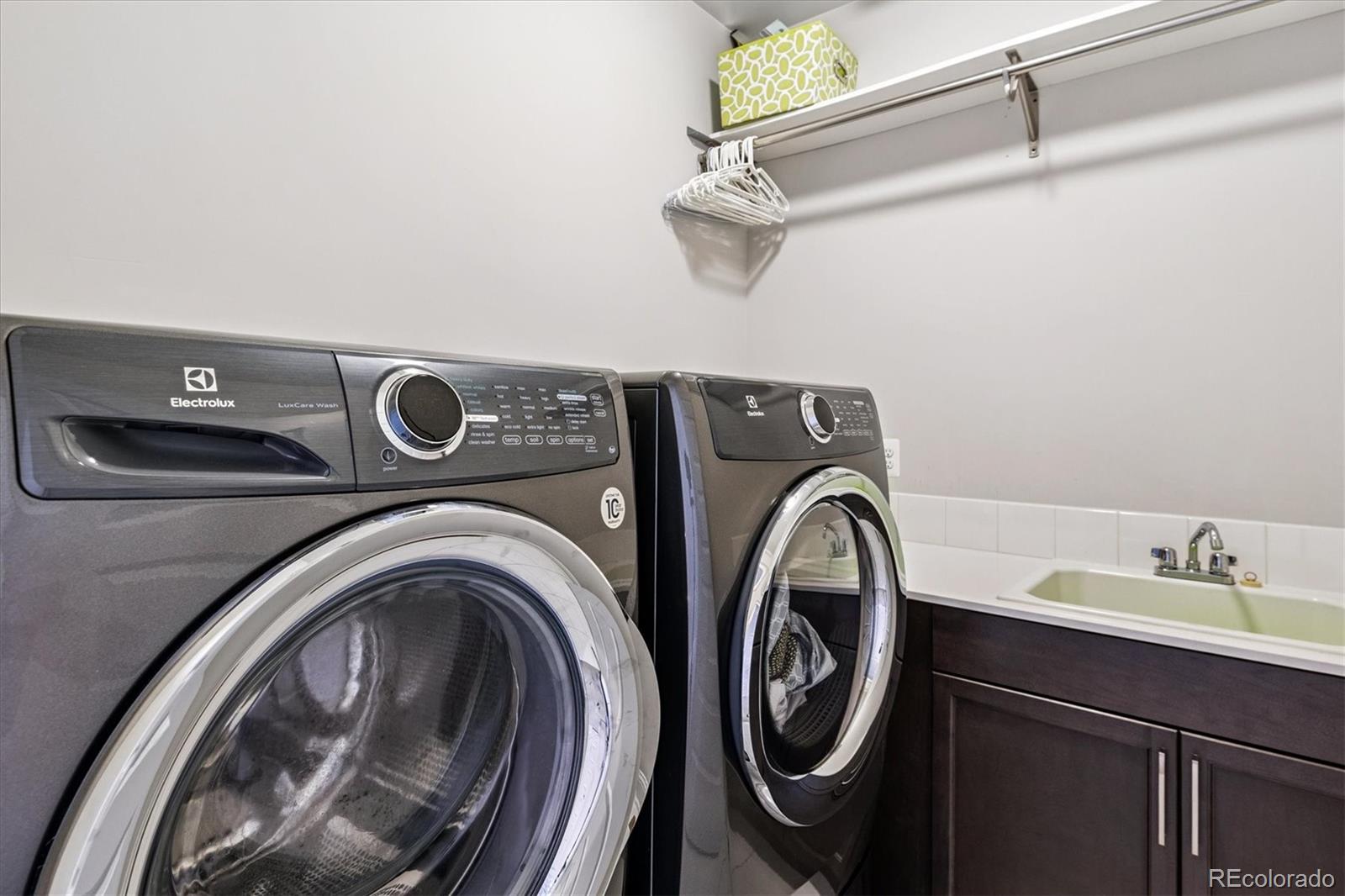 5497 N Xanthia Court