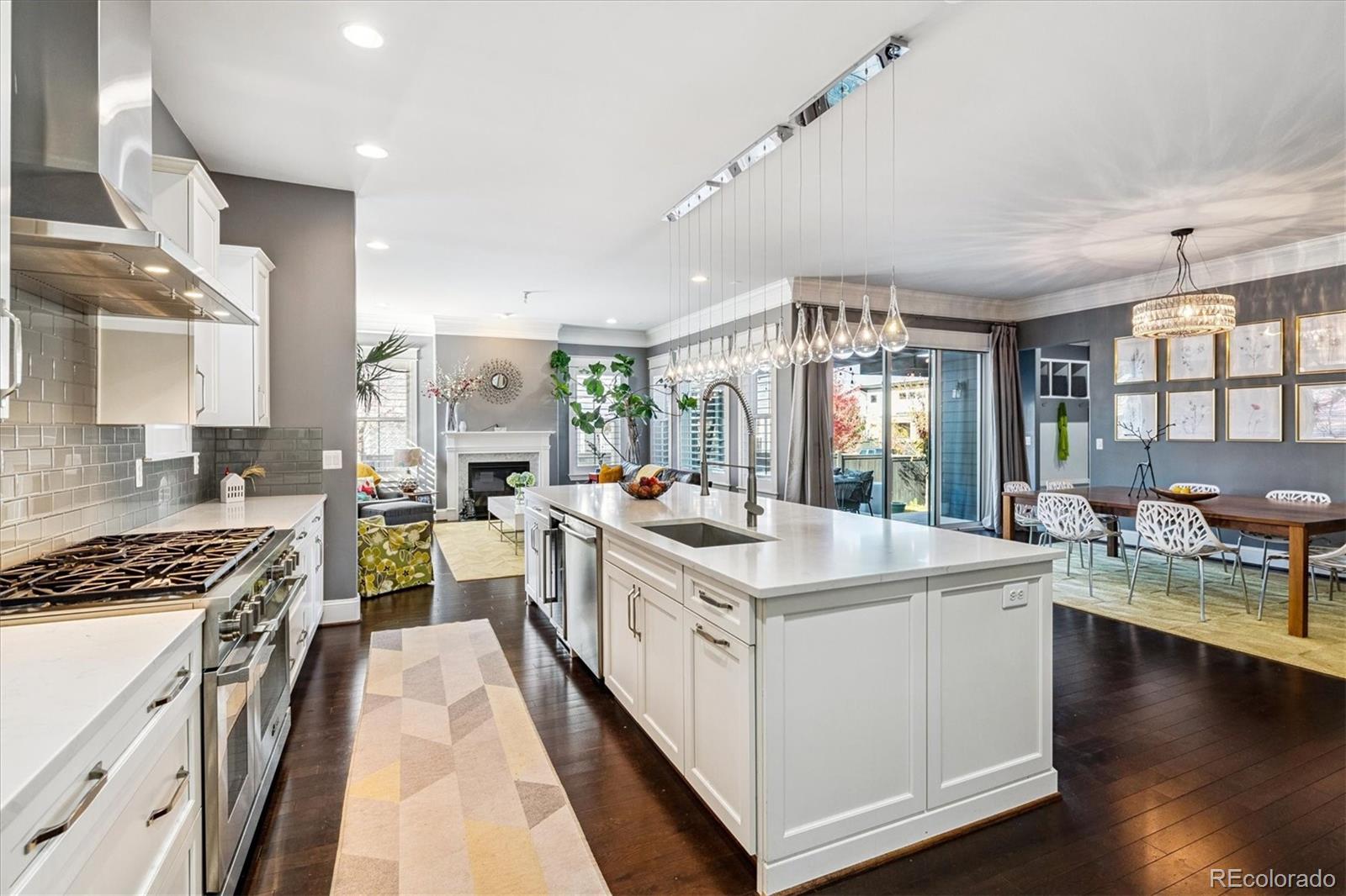 5497 N Xanthia Court