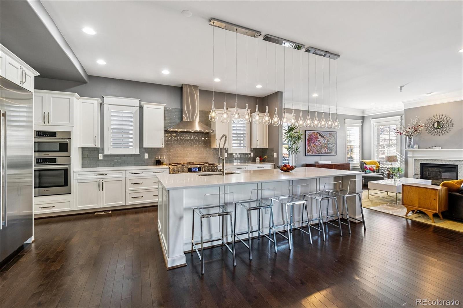 5497 N Xanthia Court