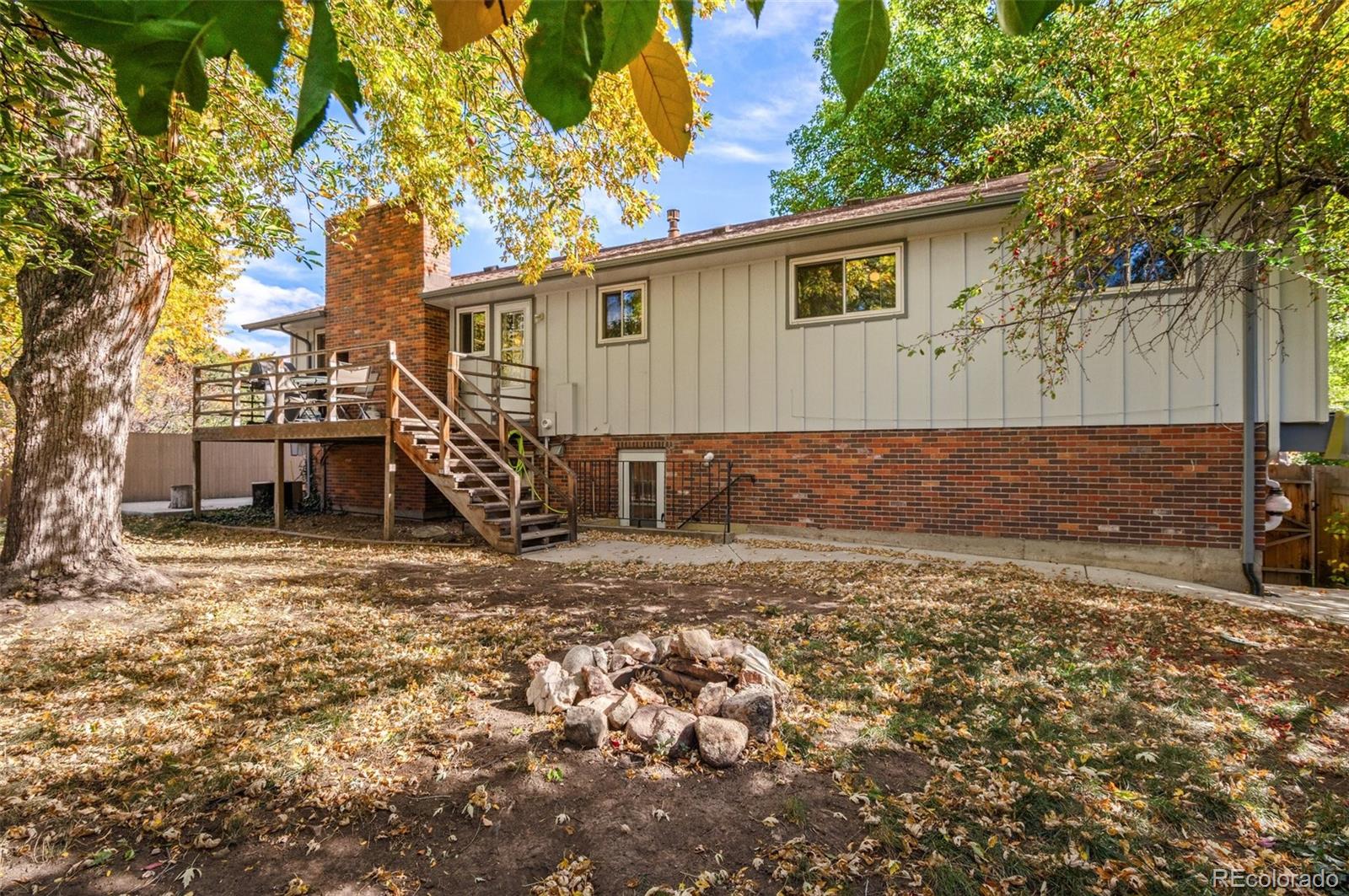 2511 S Balsam Way