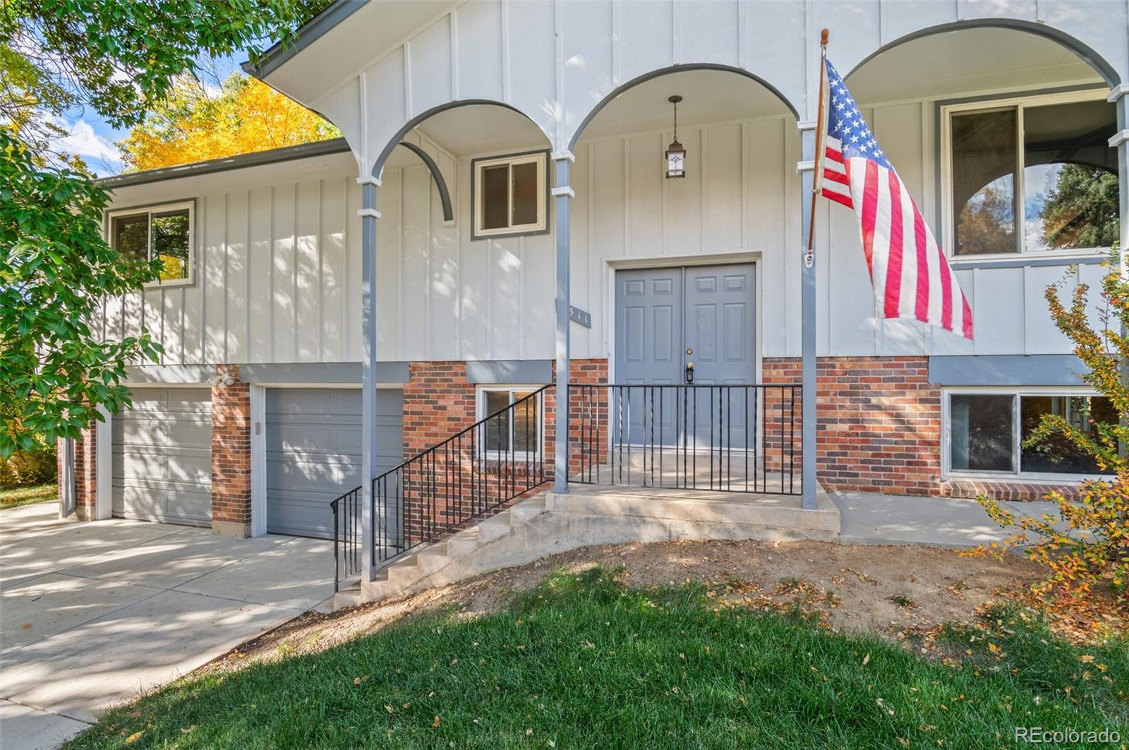 2511 S Balsam Way