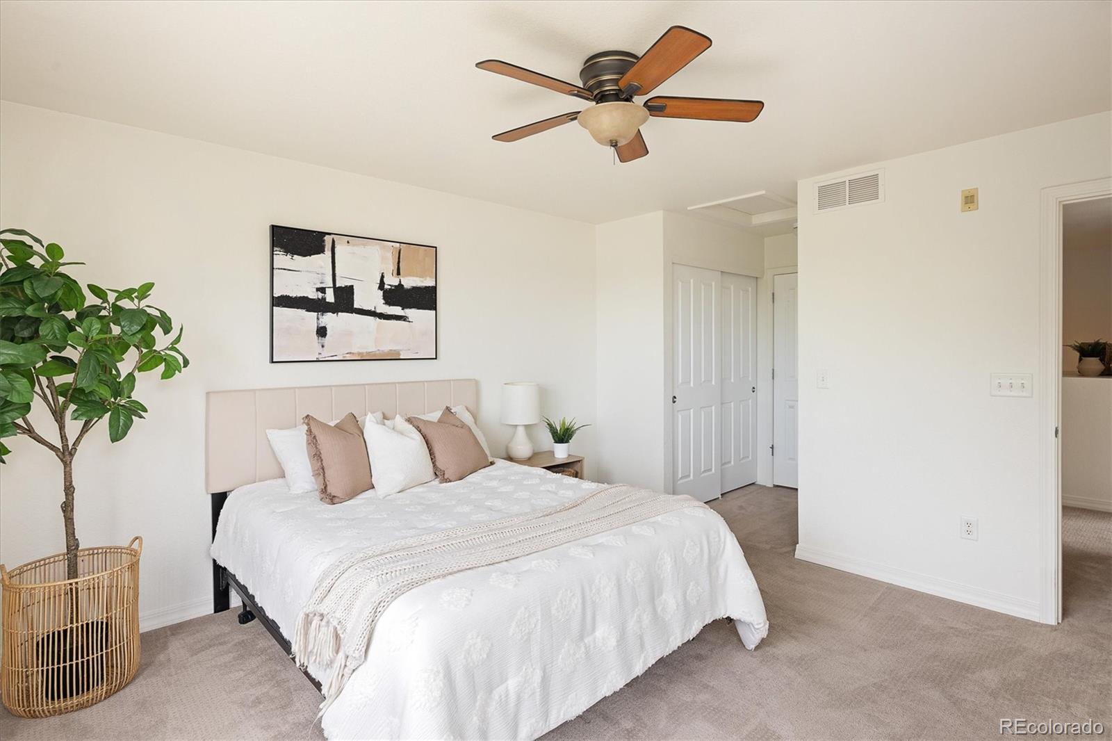 805 Summer Hawk Drive Unit: 100