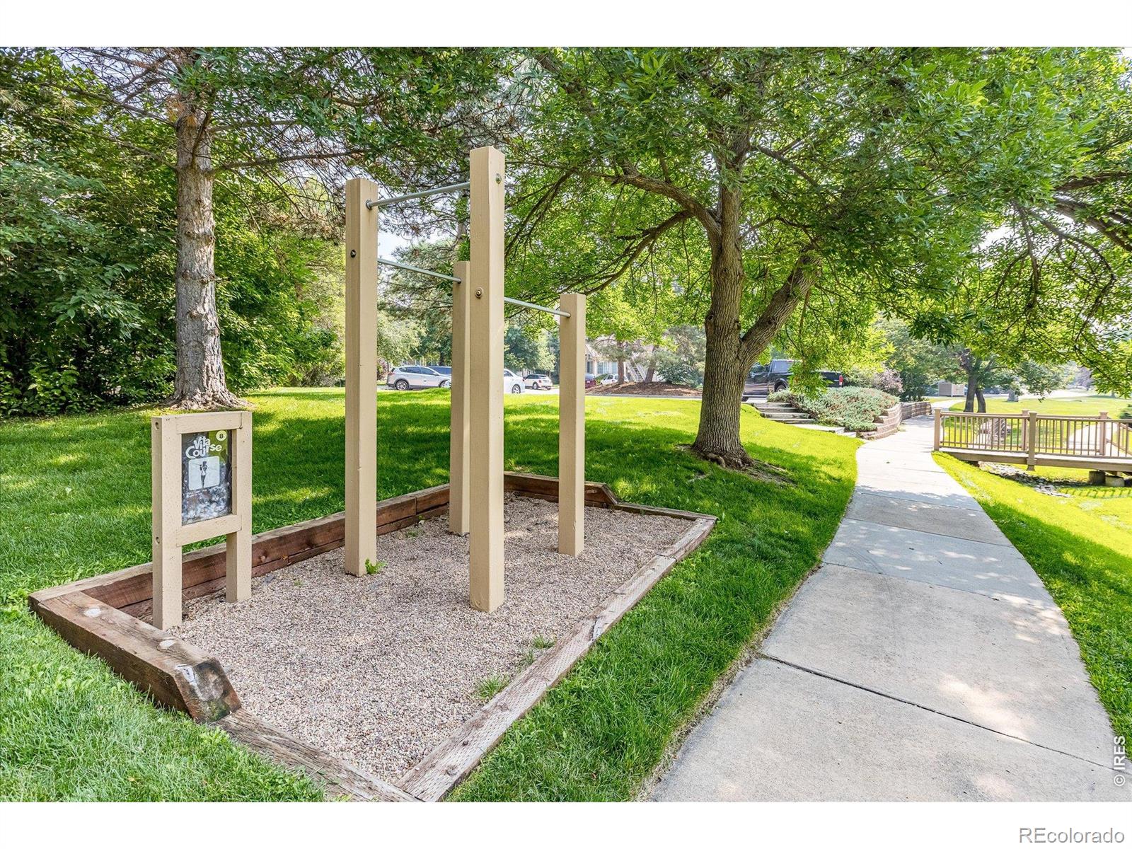 6054 Gunbarrel Avenue Unit: A