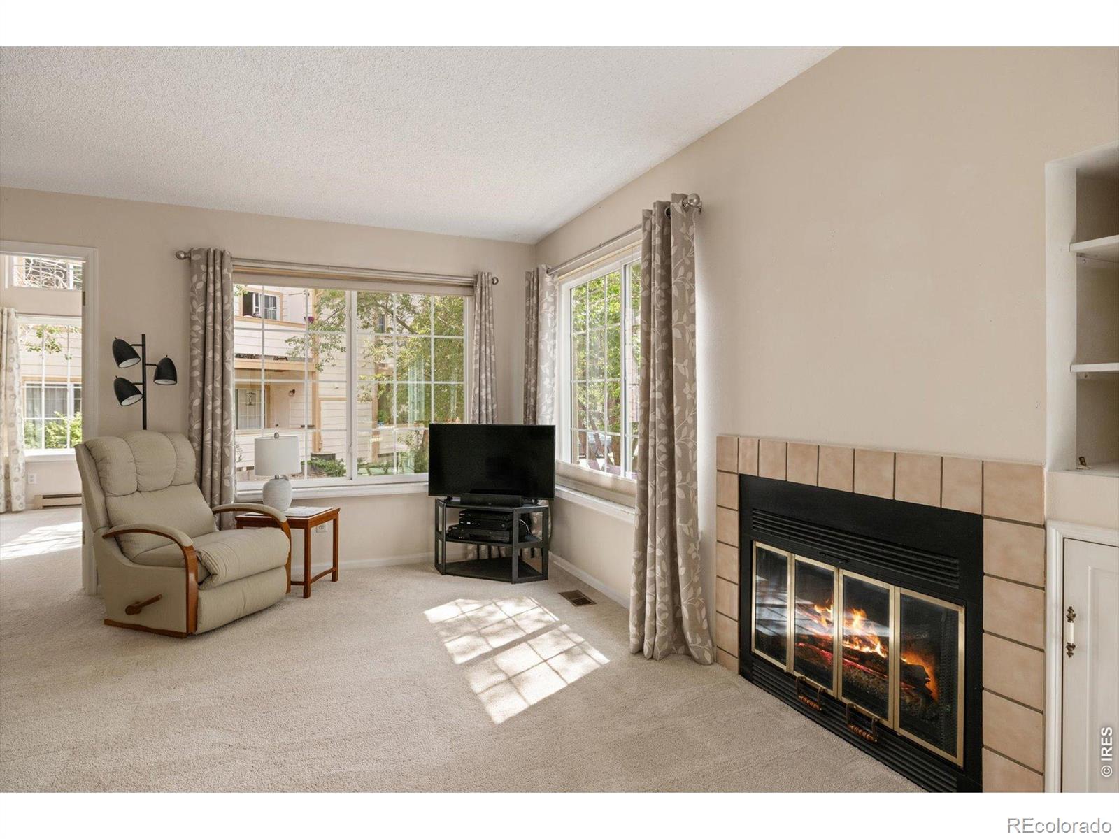 6054 Gunbarrel Avenue Unit: A