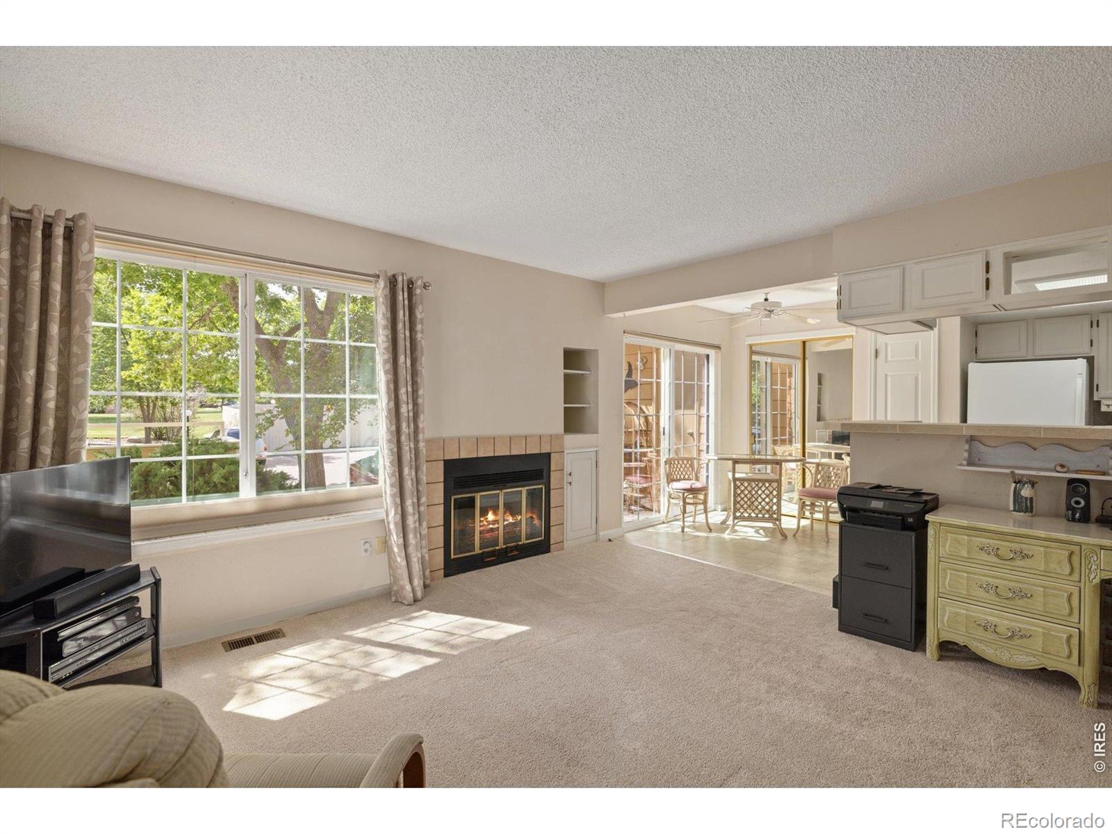6054 Gunbarrel Avenue Unit: A