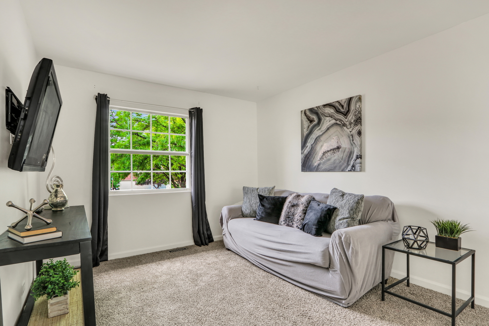 362 Ascot Lane