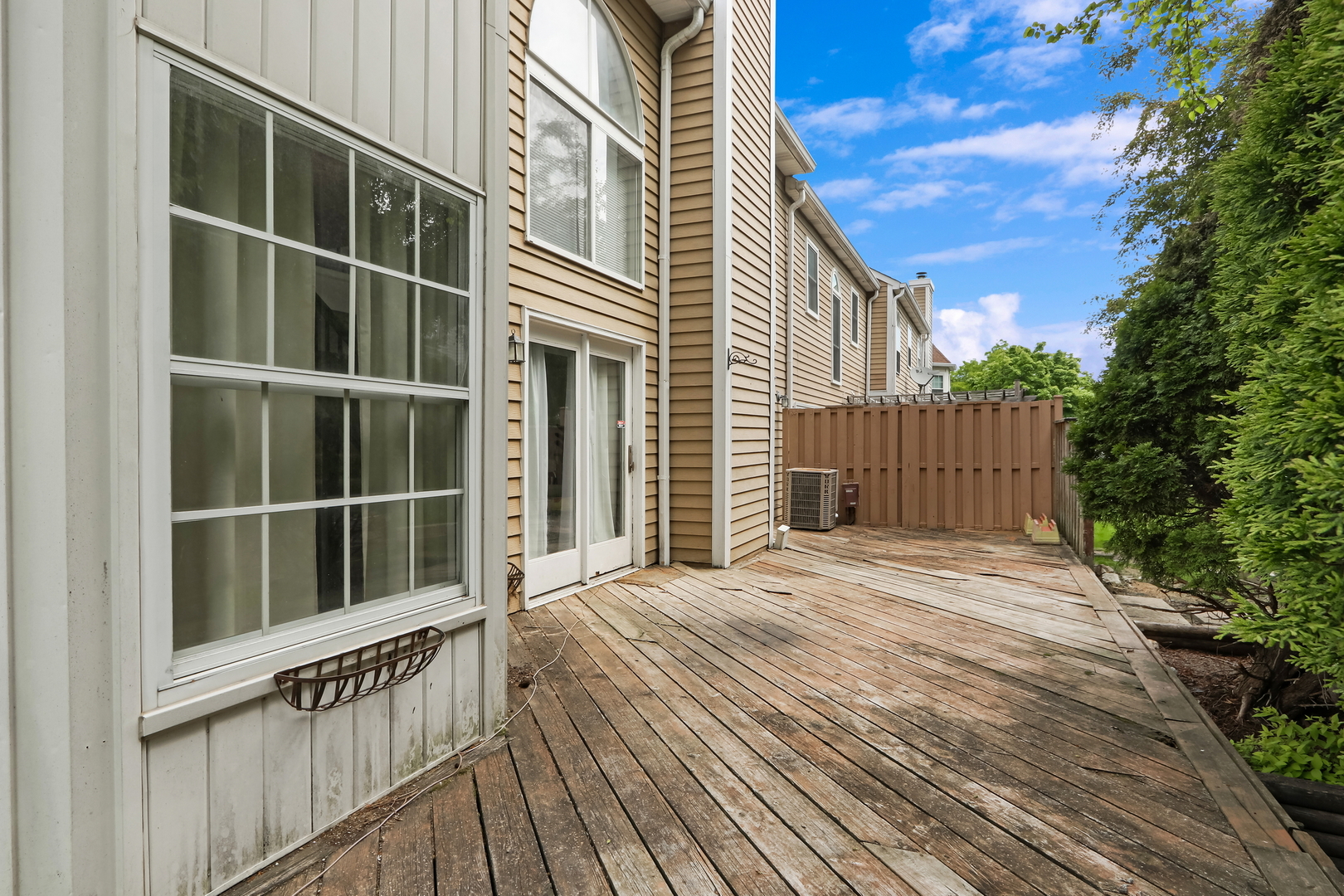 362 Ascot Lane