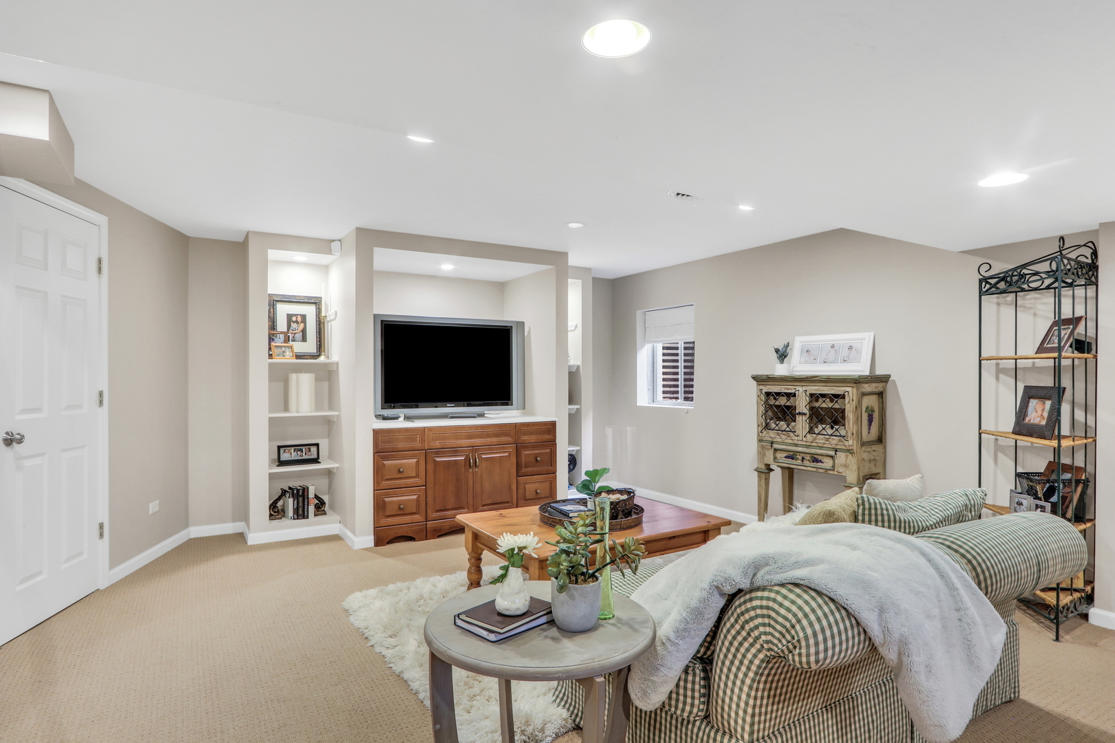2265 Red Maple Lane