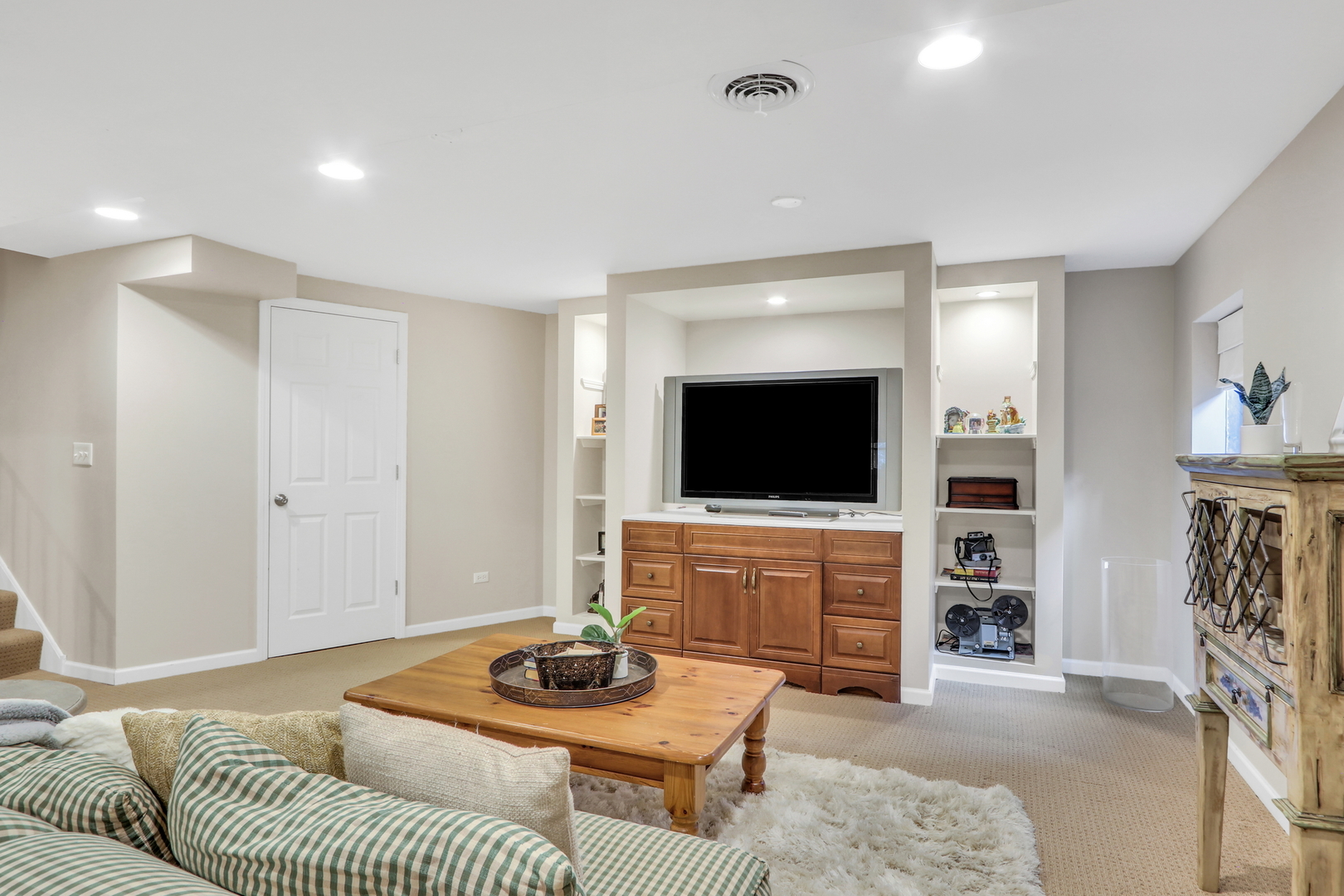 2265 Red Maple Lane