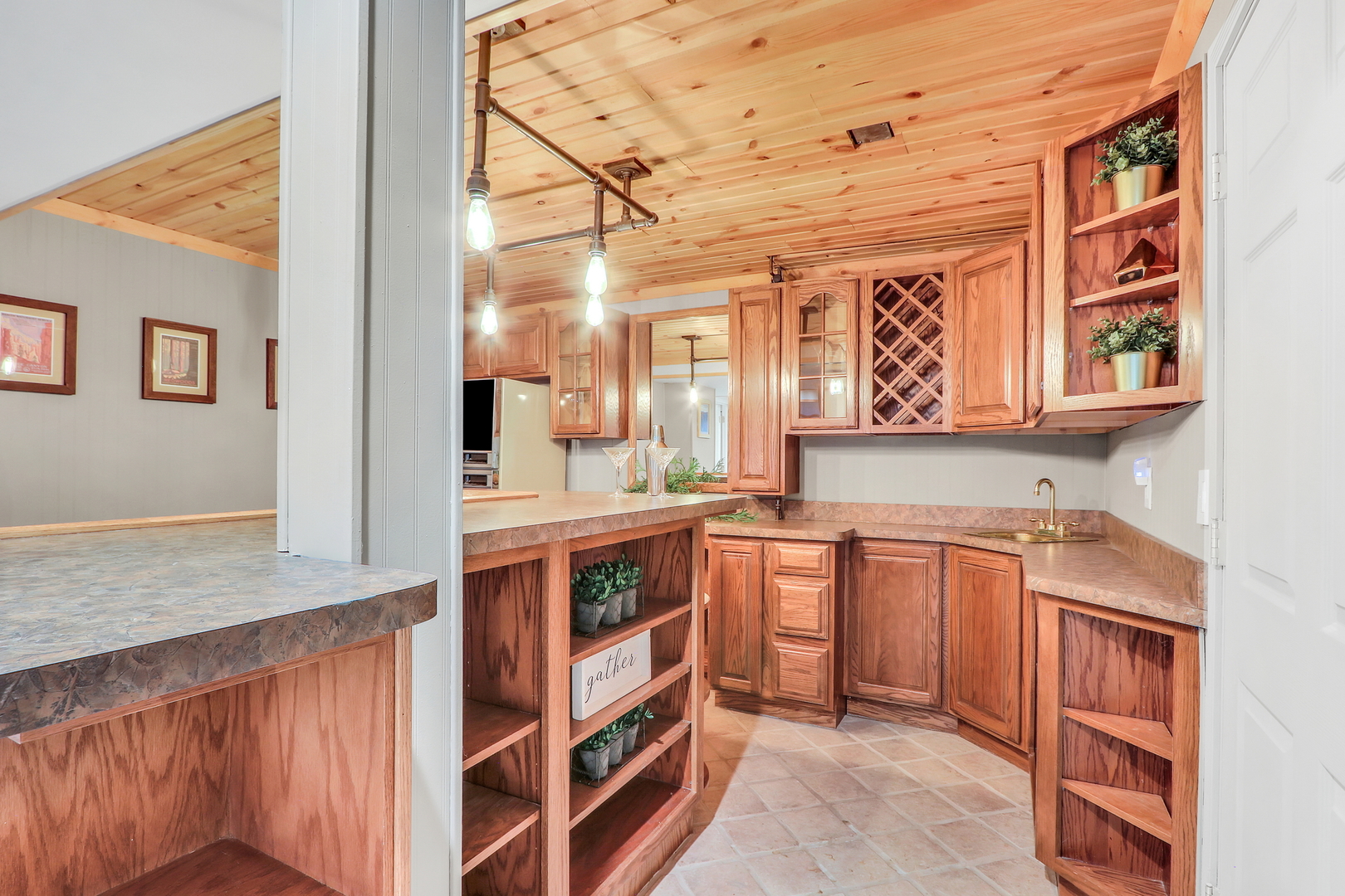 4292 Crabtree Court