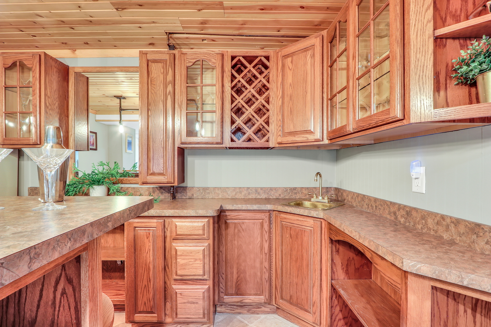 4292 Crabtree Court