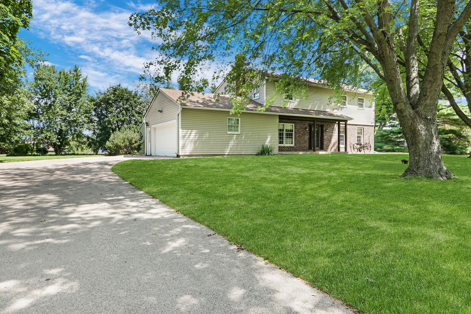 42W872 Whirlaway Drive