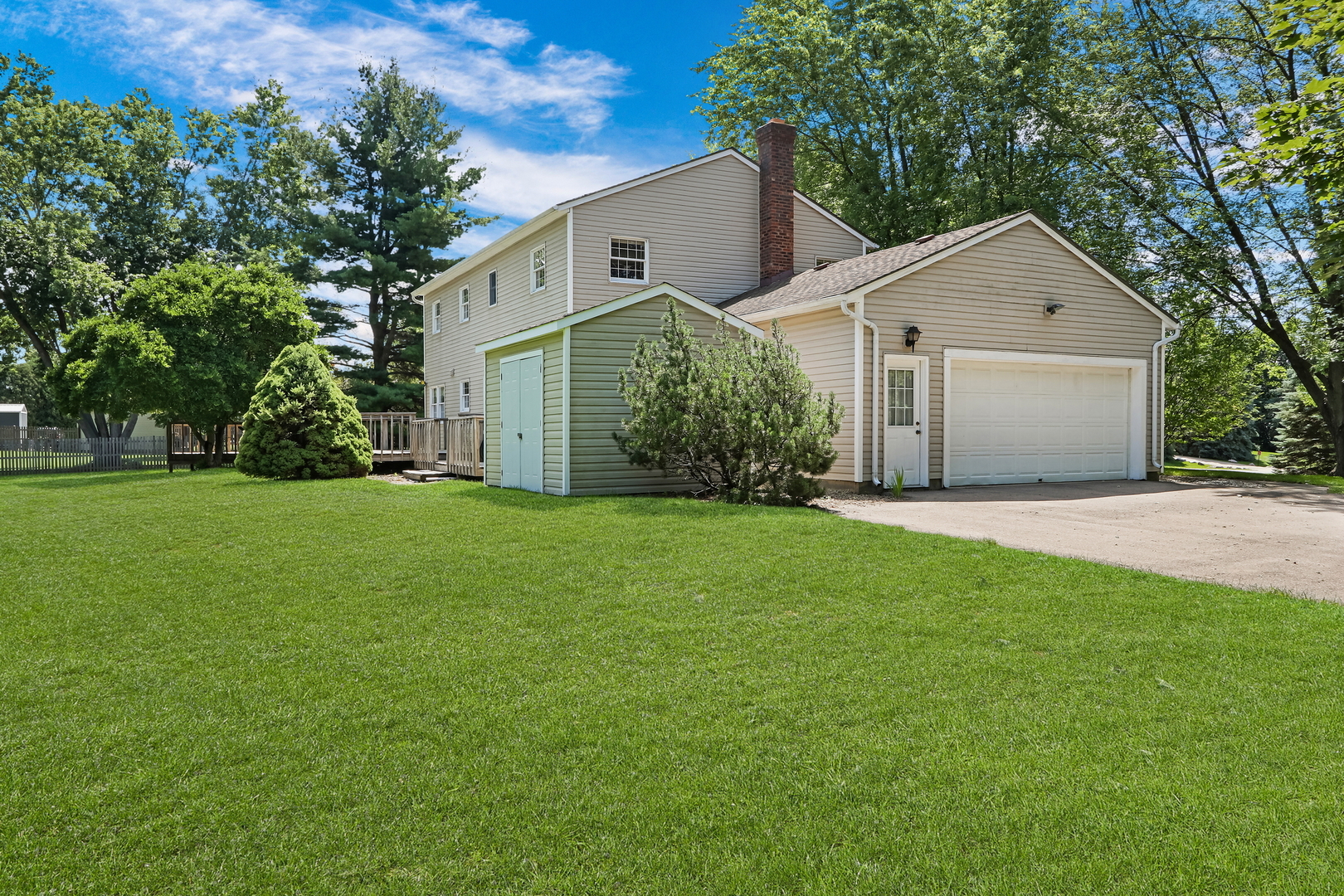 42W872 Whirlaway Drive