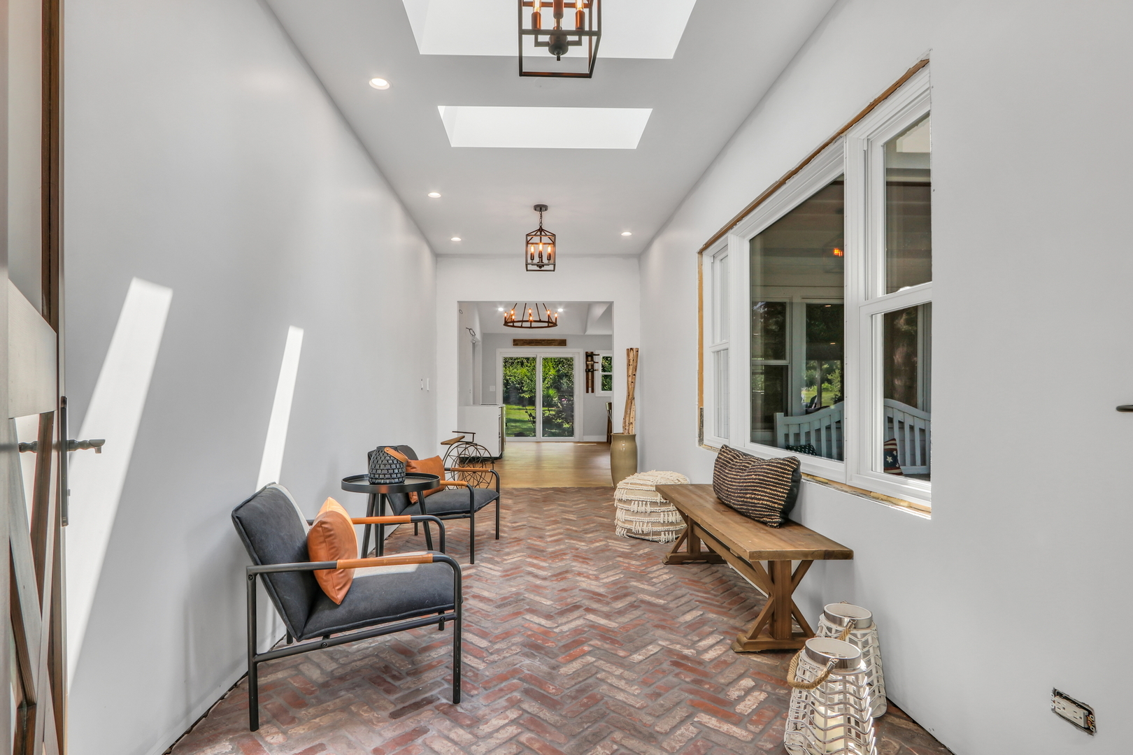 2238 Hanlon Road