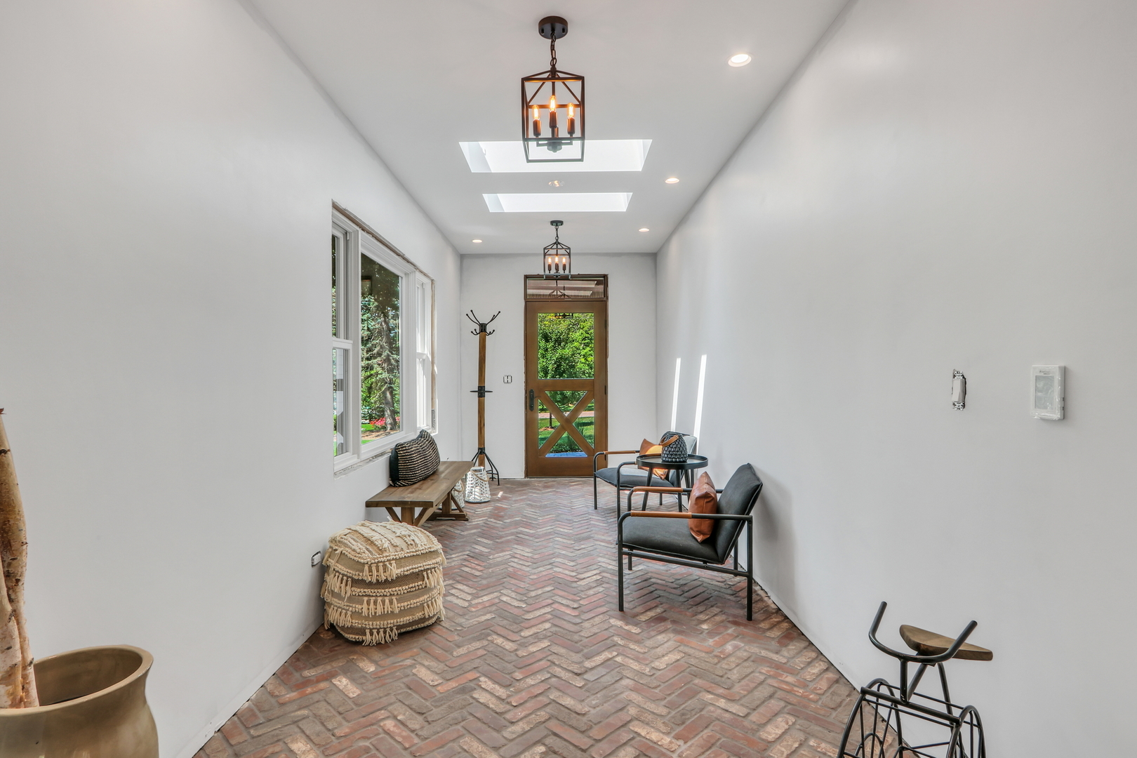 2238 Hanlon Road
