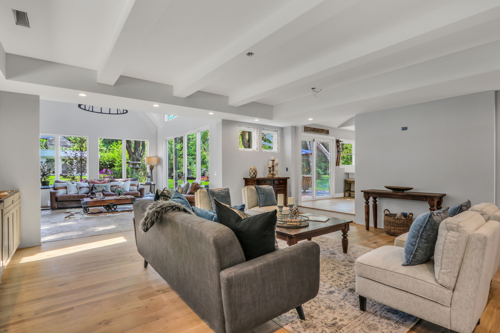 2238 Hanlon Road