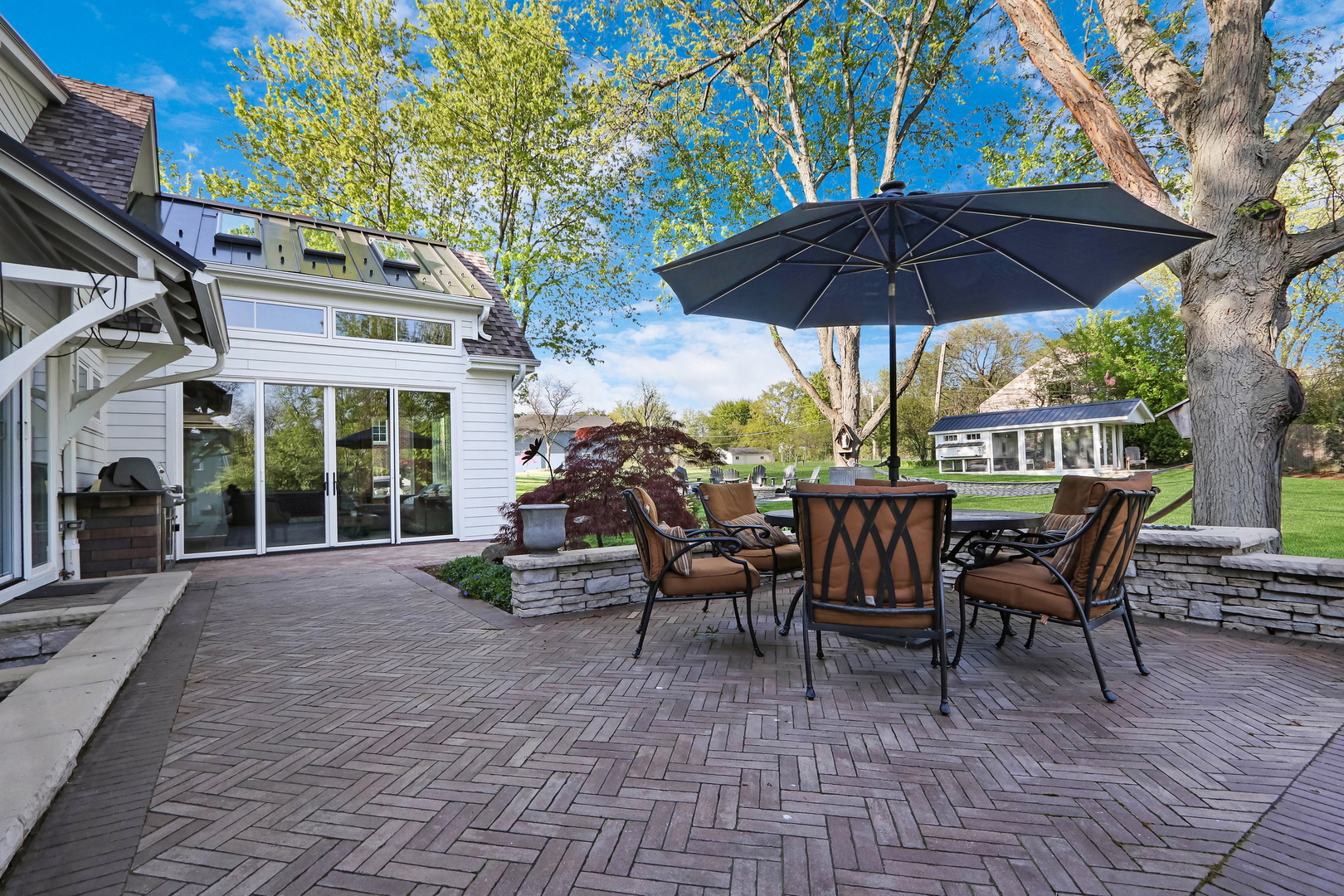 2238 Hanlon Road