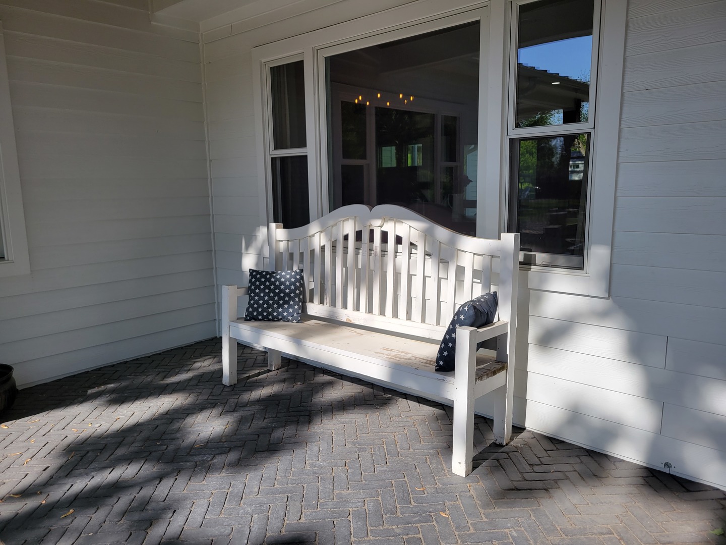 2238 Hanlon Road