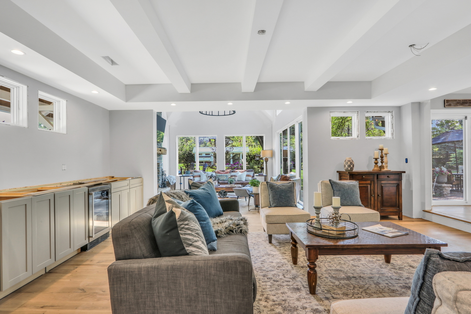 2238 Hanlon Road