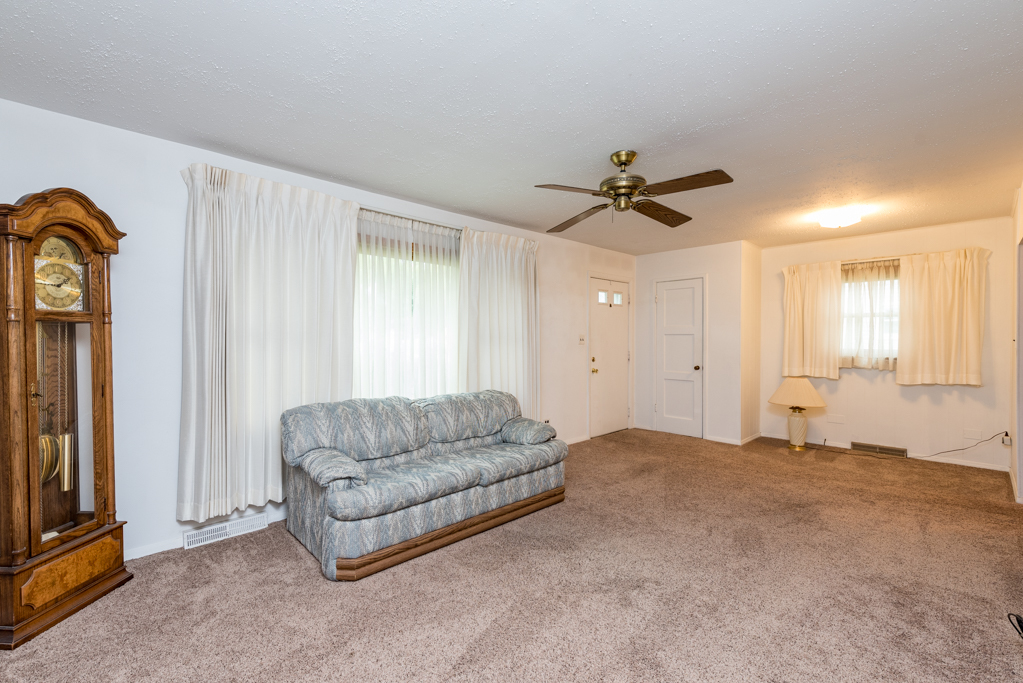 2410 Chinook Road